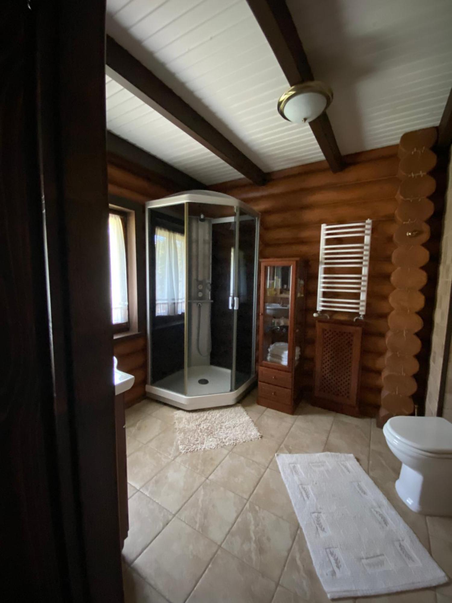 Relaxation In Guta Гута Покращене Шале Ngoại thất bức ảnh